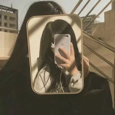 女子父亲去世请病假不批被辞